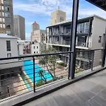 Sky Loft - Modern Oasis In The Heart Of The City