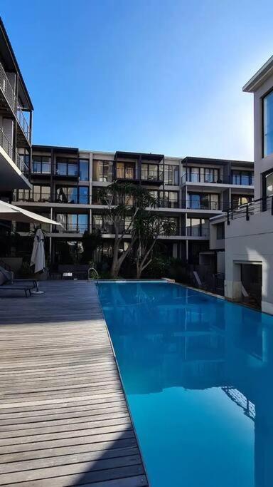 Sky Loft - Modern Oasis In The Heart Of The *